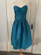 Alfred Sung Dress Size 6 Ex Condition. Lined.