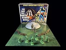 Marx/Mego Vintage Style The Day The Earth Stood Still Figure Play set