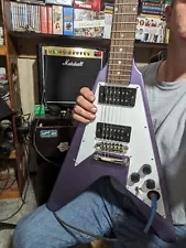 2023 Epiphone Kirk Hammett (1979) Flying V (Metallic Purple)