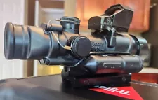 Trijicon ACOG TA02-4x32, Red LED w/Swampfox Justice Piggyback-USED