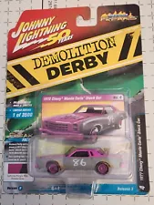 Johnny Lightning Demolition Derby 1977 Chevy Monte Carlo Stock Car Pink A18 Car