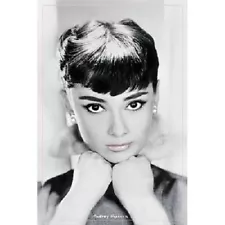 Audrey Hepburn Pink Lips Poster 16x20