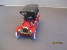 FORD MODEL T CAR