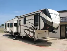 NO RESERVE!2020 HEARTLAND BIG COUNTRY 3806RKD, 4 SLIDES, FIFTH WHEEL TRAILER!