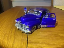 JADA 1/24 STREET LOW BLUE 1947 CHEVY AEROSEDAN FLEETLINE USED NICE NO BOX