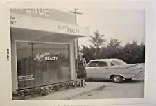 1959 DODGE Coronet Lancer ? 4-dr, B&W photo, 5" x 3.5" MARTELON REALTY, Oct 1962