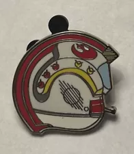 Disney - Star Wars - Rebel Pilot X-Wing Helmet Pin