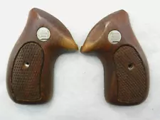 Charter Arms Bulldog: Factory OEM Wood Grips without Screw- Nice!