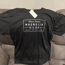 Waco, Texas Magnolia Silos Shirt Large