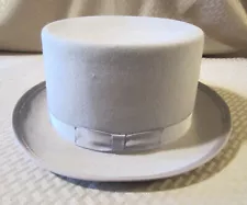 Quality Headwear, Designer Collection Light Gray Top Hat - Large - Original Box