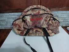 Badlands Monster Fanny Pack in Realtree Camo Hiking Comes With, Bow hook ,Mask