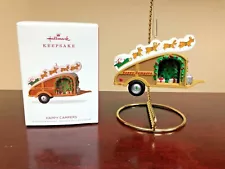 2018 Hallmark Ornament Happy Campers