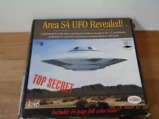 TESTORS Area S4 UFO Revealed 1:48 Scale 1994 Model Kit 576 Alien Saucer OPEN BOX