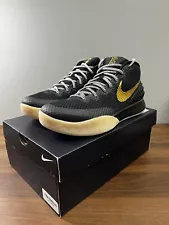 Size 9.5 - Nike Kyrie 1 iD Black Gold