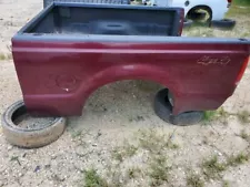 1999 2007 Ford F250 OEM Truck Bed Srw 6' 9" Box Burgandy Trailer Hole Out