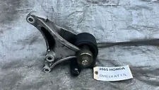 2001-2005 HONDA CIVIC BACK REAR ENGINE TRANSMISSION MOTOR T BRACKET MOUNT OEM