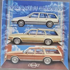 1982 Chevrolet Station Wagon Brochure Caprice Impala Malibu Classic Cavalier 82