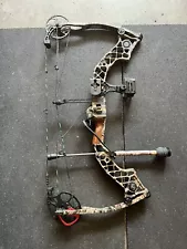 Matthews ZXT Compound Bow for Sale (Used in great condition)