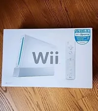 Nintendo Wii - Wii Sports White Bundle - New In Box NIB