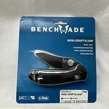 BENCHMADE Mini-Griptilian 555SBKCP Axis Lock Blue Class CPM-S30V Manual Open