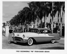 1955 Oldsmobile 98 Four-Door Sedan Press Photo 0050