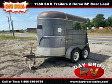 1988 S & H Trailers Inc 2 Horse 14ft Bumper Pull Horse Trailer Rear Load 2H BP