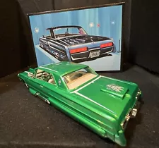 AMT '62 1962 Buick Electra 225, Builds in 1/25 Assembled Custom