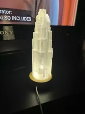 Pre-owned- Selenite Tower Lamp w/ usb cord