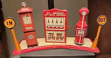 MARX VINTAGE METAL TIN TOY GAS STATION PUMP OIL AIR FILLING STATION ISLAND