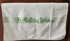 VINTAGE HOLIDAY INN HAND TOWEL 23 X 15