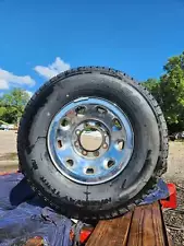 1999-2004 Ford Super Duty F250 F350 SRW Wheels and Tires 265/75r16