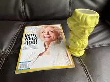 lot 2020 The Golden Girls Geeki Tikis Betty White & People Commemorative Edition