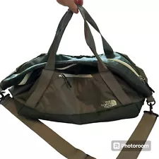 THE NORTH FACE Gym Overnight Duffle Bag Green Large Zip Up