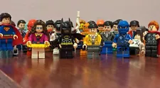 LEGO Minifigures 5-Pack, Assorted with Accesories