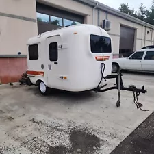 1985 U Haul CT -13 Vintage Camper trailer Fiberglass Scamp trailer style