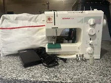 Bernina 1008 Mechanical Sewing Machine