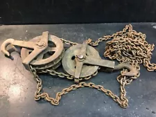 Vintage Weston Cast Iron 200lb Chain Hoist Lift Garage Tools