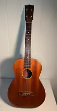 Vintage 1920's 30's Lyon & Healy Uke 4 string 29" Ukulele