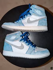 Size 7 - Jordan 1 Retro OG High Hyper Royal