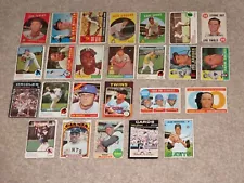 Vintage Topps Baseball 25 Cards 1959 1960 70s Hank Aaron Mays HOF POOR Card LOT