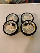 Jada 1:24 "Lowenhart" Chrome 5-Spoke 8-Lug Tire & Wheel Set Trucks ? Low-Prfile