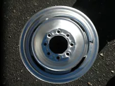 one old style 16" Chevy Silverado GMC Sierra HD2500 HD3500 rim 16 inches 8 lugs