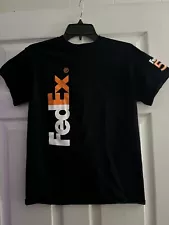 FedEx Logo t shirt Tee Advertising FedEx Size Large Vertical Lettering