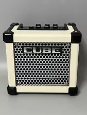 Roland Micro M Cube GX Portable Guitar Amplifier - Battery Powered 3W Amp