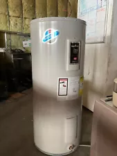 BRADFORD WHITE WATER HEATER