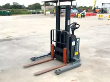 2021 Toyota 8BWS13 2,500 lbs Electric Self Propelled Pallet Jack bidadoo