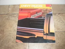 1990 Chevy C/K Trucks Dealer Sales Brochure Dually 454SS 1500 2500 3500 FREE SH