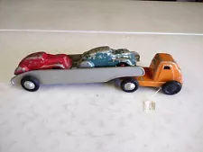 Vintage Cleveland Toys Cast Aluminum Cle-Play Car Hauler Auto Transport & 2 Cars