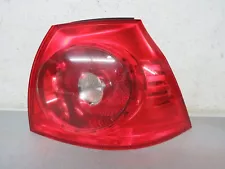 2006 2009 VOLKSWAGEN RABBIT RIGHT SIDE TAIL LIGHT