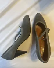 Vintage - Evan Picone Shoes, Teel Blue Suede Heels Size 9.5, Estate Sale